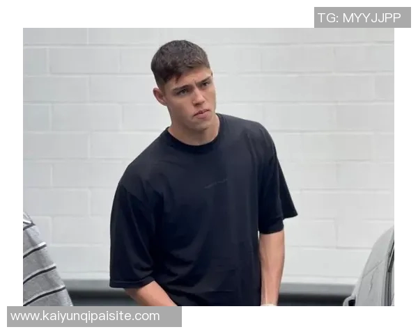 意大利媒体报道国米后卫帕拉西奥斯股直肌受伤预计缺阵数周