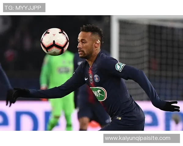 法国杯32强抽签结果揭晓斯特拉斯堡对决敦刻尔克旺代丰特奈迎战巴黎圣日耳曼 法国杯32强抽签结果揭晓斯特拉斯堡对决敦刻尔克旺代丰特奈迎战巴黎圣日耳曼