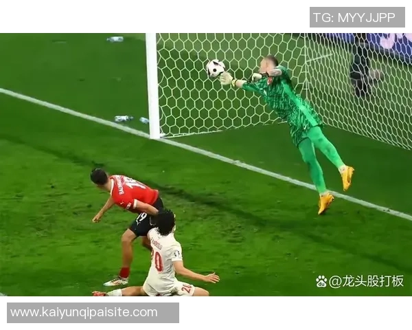 土耳其门将厄泽尔擅自离队或遭一年禁赛重罚