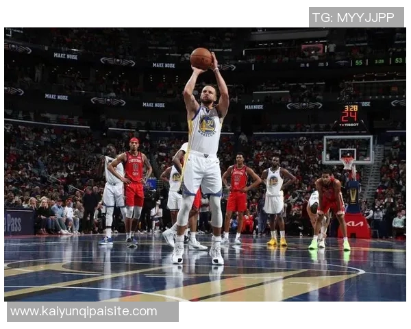 库里回应文班干扰罚球事件称特意配合球迷反应