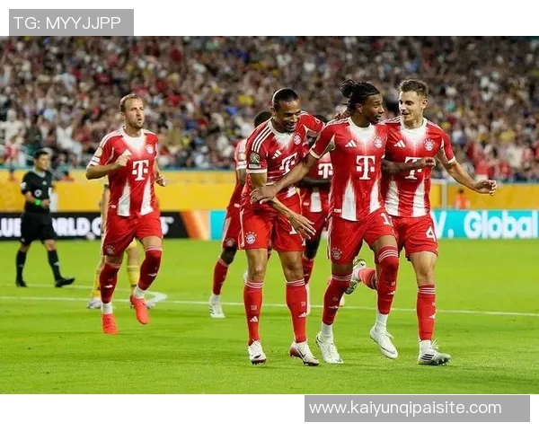 拜仁客战法兰克福海报发布奥利塞带球冲锋全力争胜